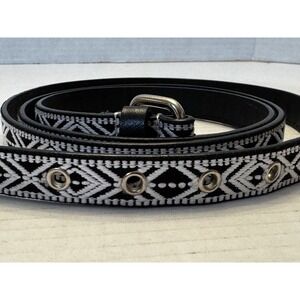 Women's Torrid Black and White Skinny Belt Size 3 Aztec Southwestern Cowgirl